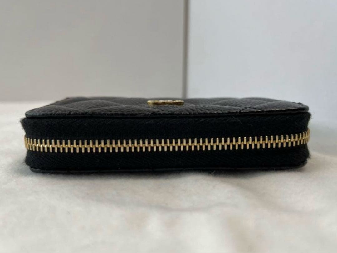 最終お値下げ！CHANELジップケースキャビアスキンゴールド金具ココマーク