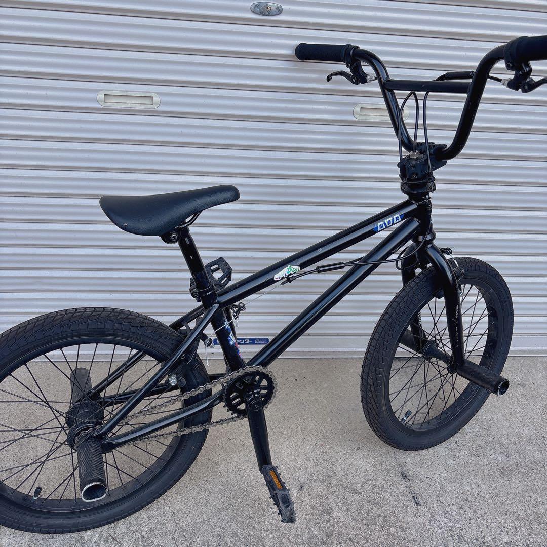 黒　BMX自転車