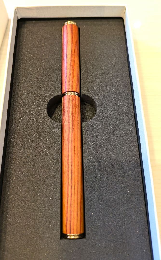 木軸ペン 一句 チューリップウッド 極上ツートン ローラーボールペン