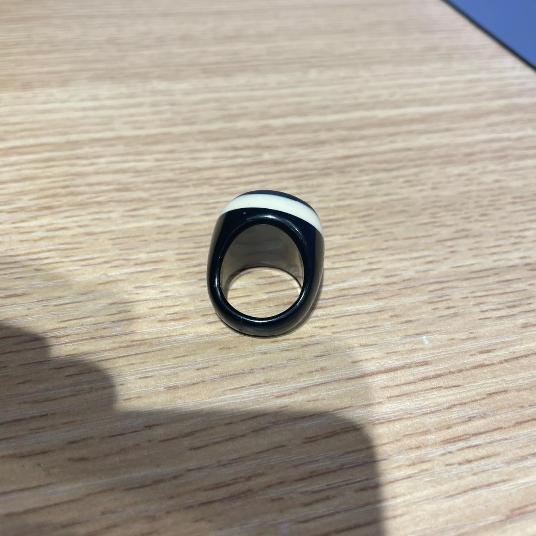 CHANEL シャネル ヴィンテージ ココマーク プラスチック チング 刻印なし