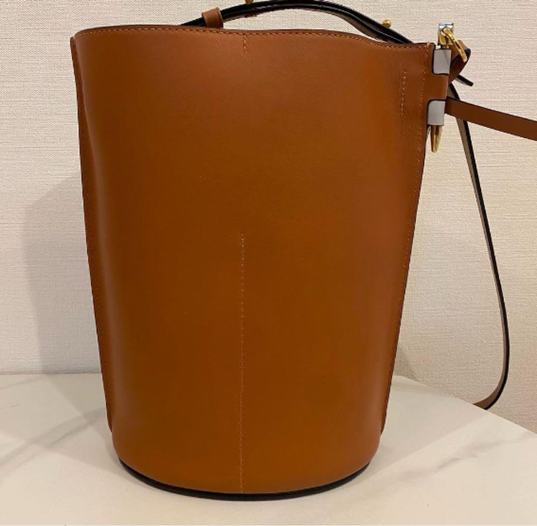 LOEWE ロエベ アナグラムバケットバッグ　極美品！