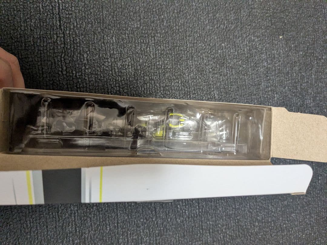 仮面ライダーゼロワン メタルクラスターホッパー