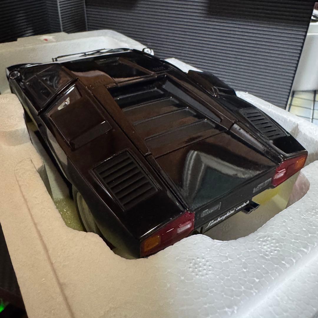 絶版未展示品 京商 1/18 ランボルギーニ カウンタックLP400 ブラック