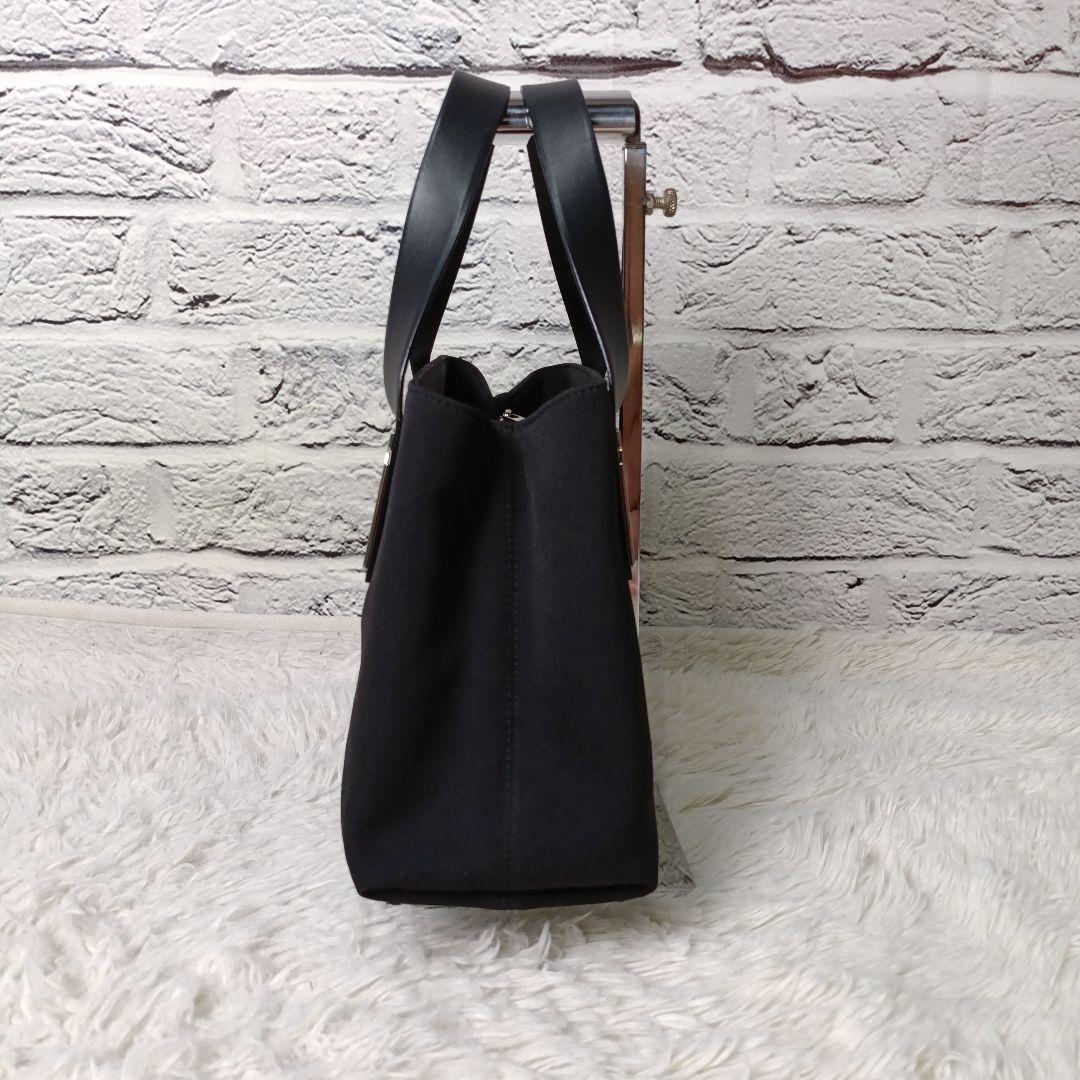 美品■Salvatore Ferragamo ハンドバッグ ブラック 人気モデル