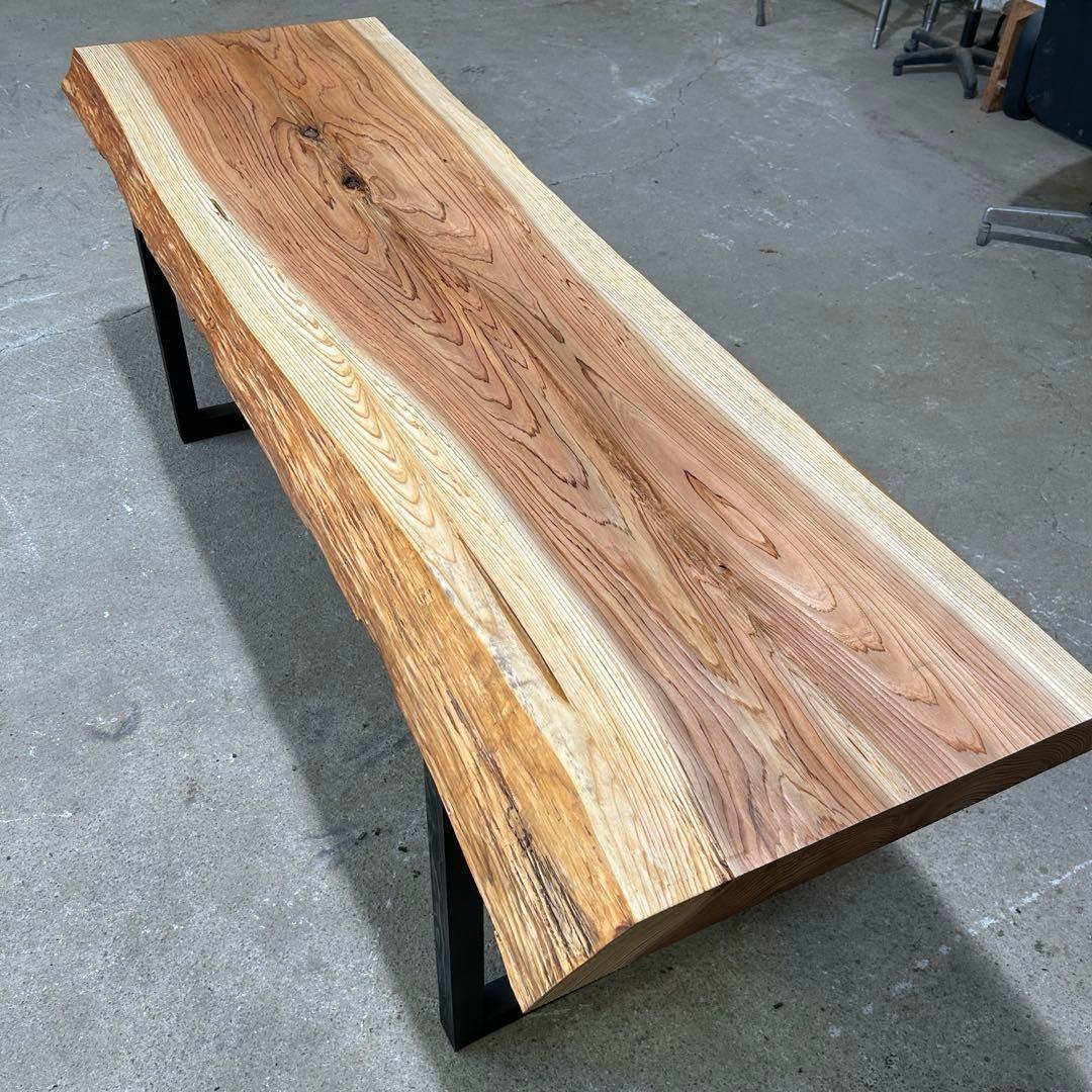 むぅ一枚板ダイニングテーブルテーブル　机　無垢 天板　リビング　一枚板家具