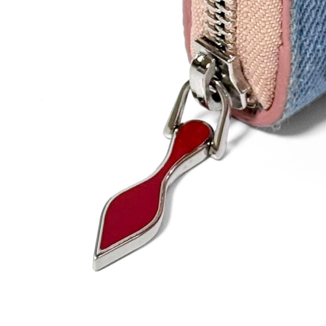 クリスチャンルブタン パネトーネ ケース デニム スタッズ ラウンドジップ