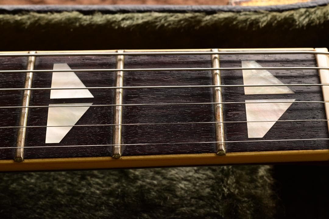 ギター YAMAHA SG700