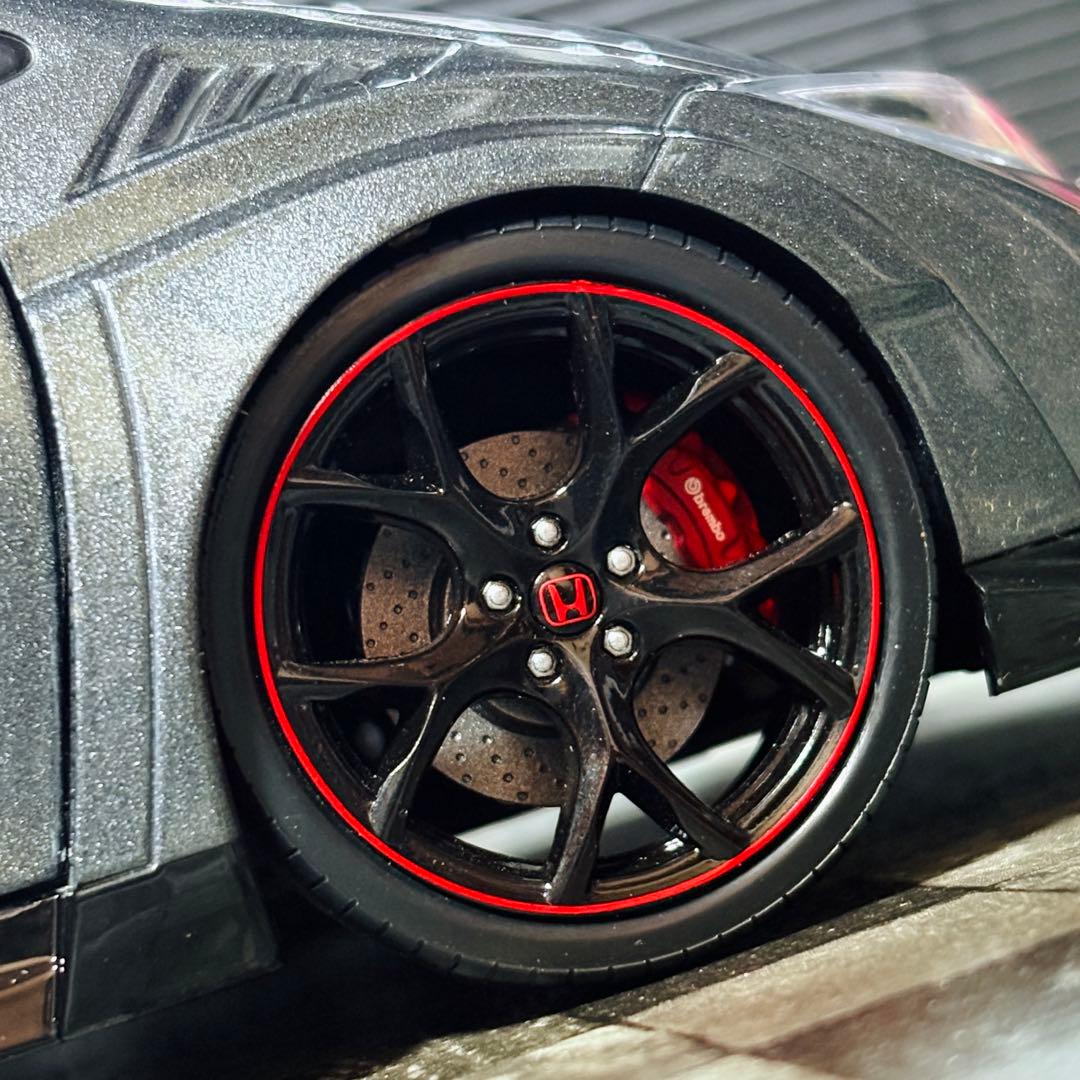 1/18 EBBRO ホンダ シビック タイプR FK2 2015