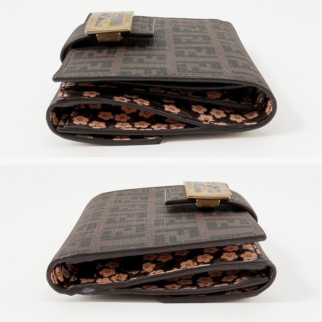 新品未使用】❤️花柄 二つ折り財布 フェンディ ズッキーノ 金ロゴ