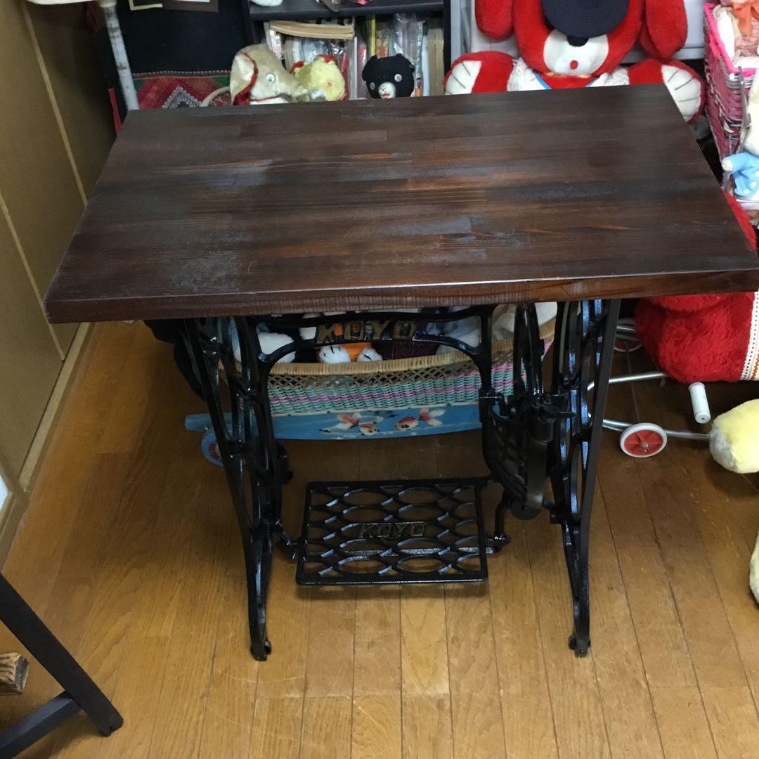 ※アンティーク※ KOYO足踏みミシン脚のテーブル　厚い板　アイアン