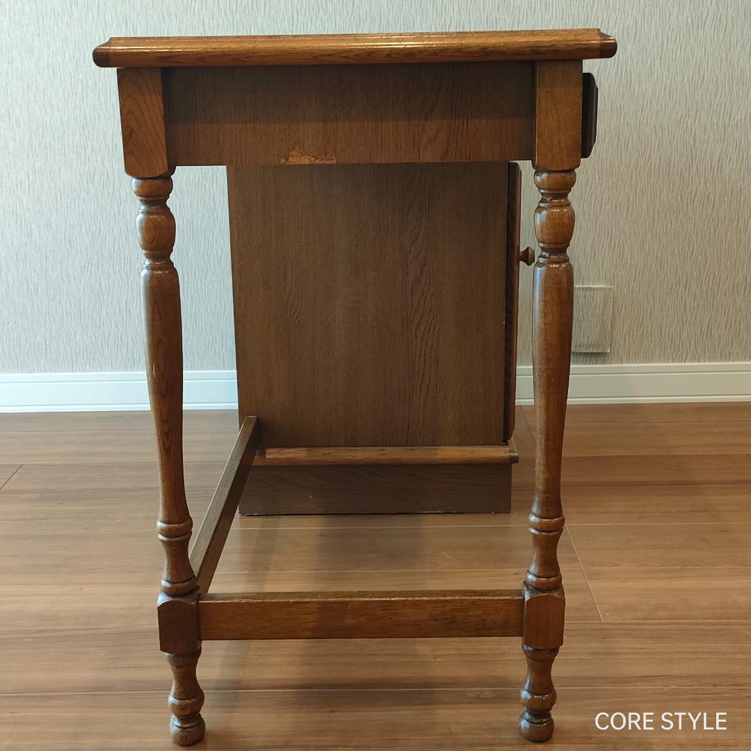 アンティークデスク 片袖机 オーク　ろくろ脚　A33