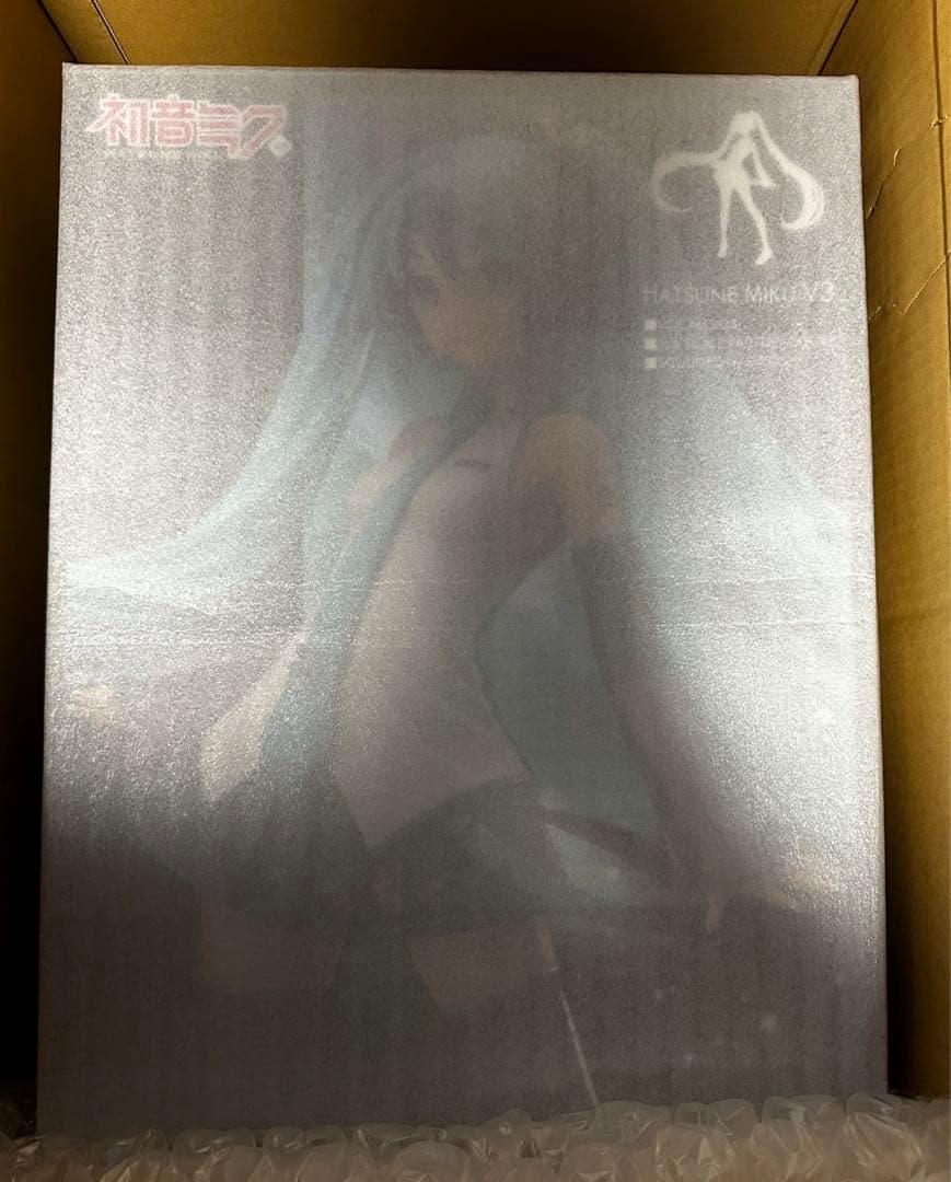 【新品・未開封】VOCALOID3 『初音ミク V3』 1/4スケールフィギュア