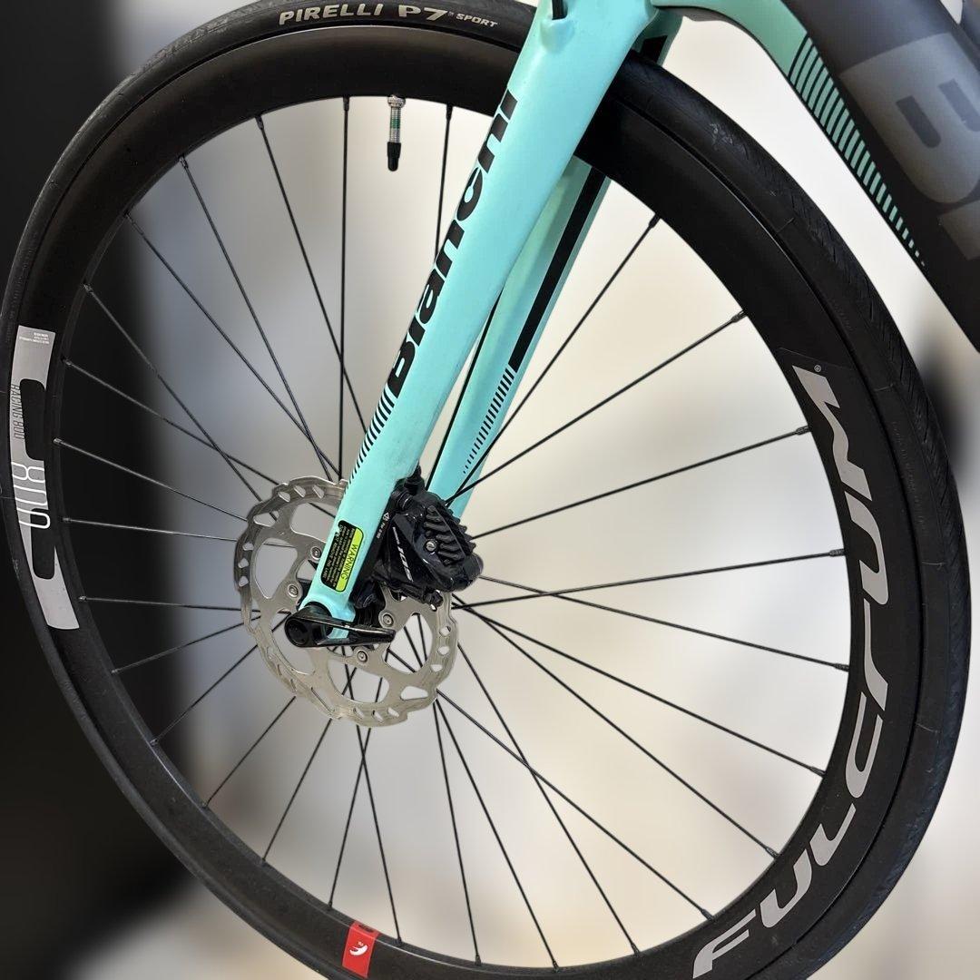 テルオBianchi OLTRE XR3 Disc 105 ビアンキ
