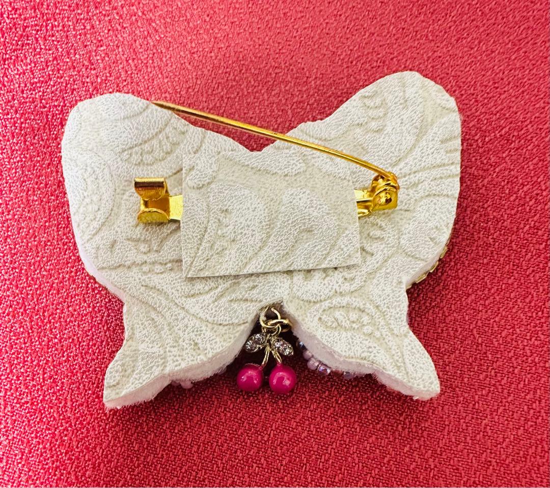 未使用 piari 様 ハンドメイド 作品 ブローチ 蝶 ピンク