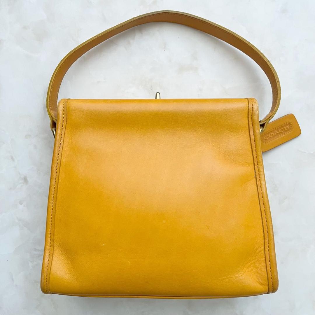 バッグ COACH vintage archive handbag turn-lock