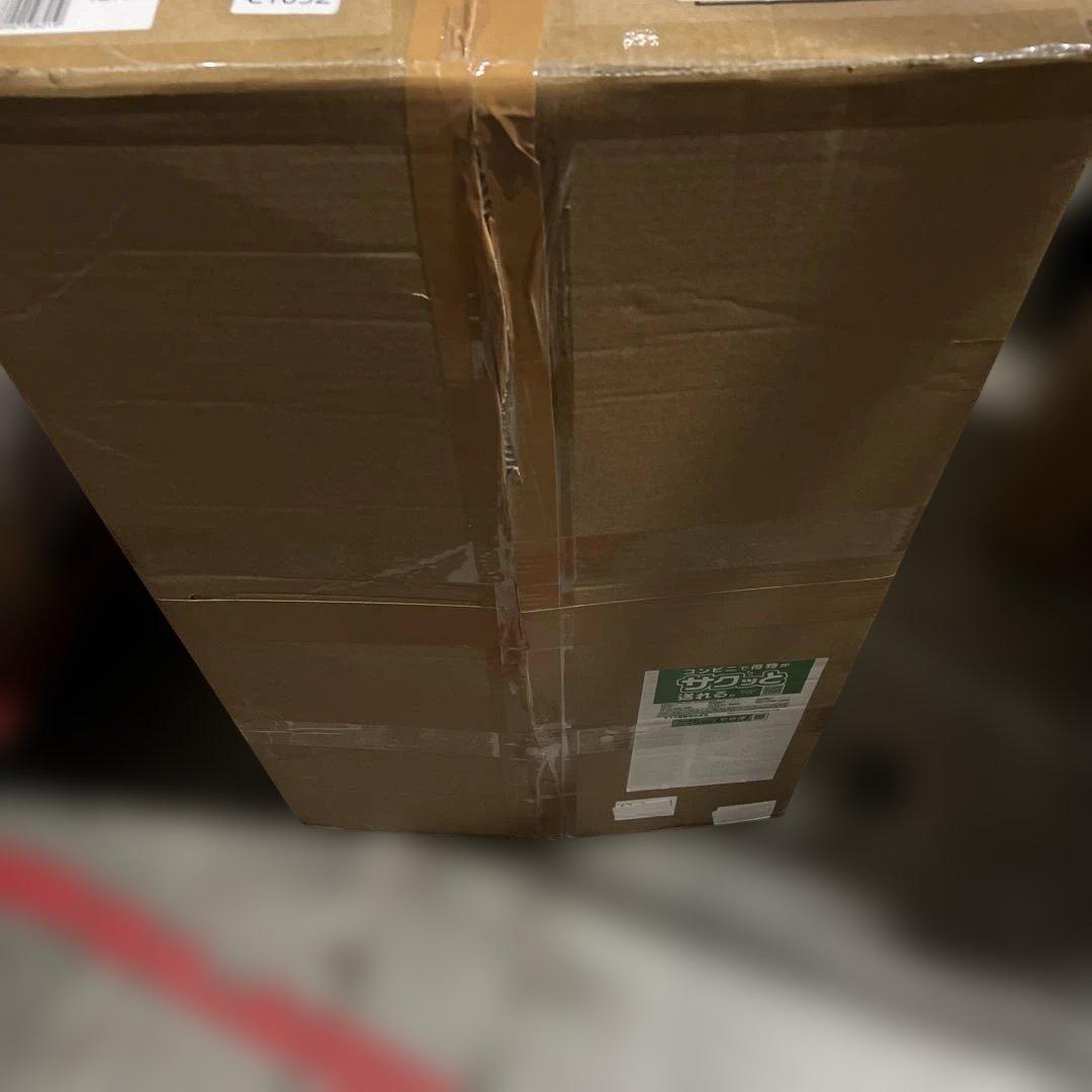 R129 YA ブラック ジュニアシート 3〜12歳用 シートベルト固定 3D