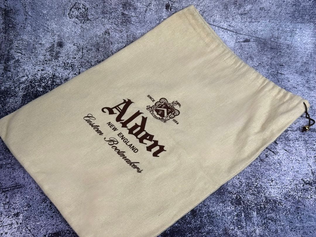 オールデン　コードバン　#54332　Vチップ　8D　黒　モディファイドラスト