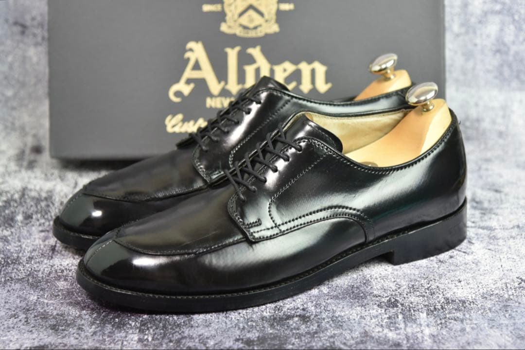 オールデン　コードバン　#54332　Vチップ　8D　黒　モディファイドラスト