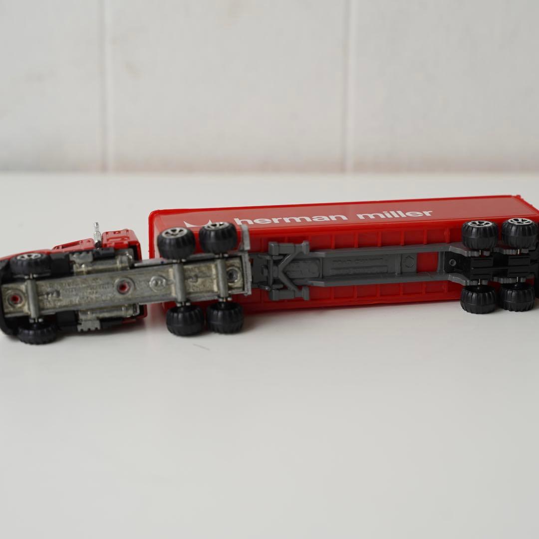 1987 ROAD CHAM社製 herman miller Truck - メルカリ