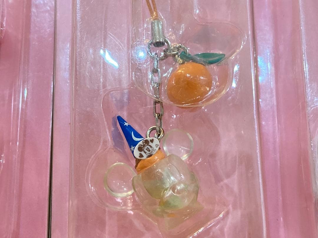 ディズニー　ミニチュアコレクション　ミッキーワッフル　ストラップ