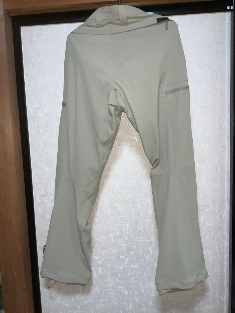 Beyond Clothing ソフトシェルカーゴパンツジッパーポケット付き