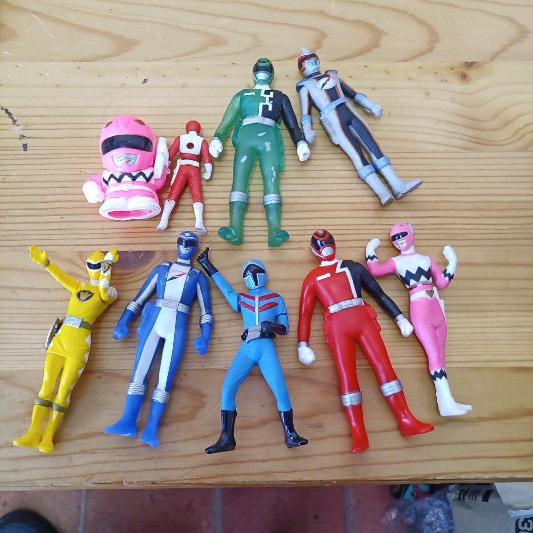 戦隊ヒーロー ソフビ 9個セット - メルカリ