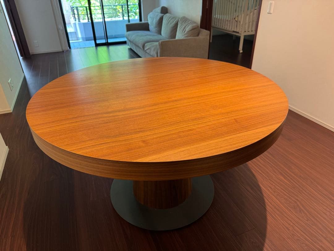 umico　BoConcept⭐︎伸縮可能　ダイニングテーブル