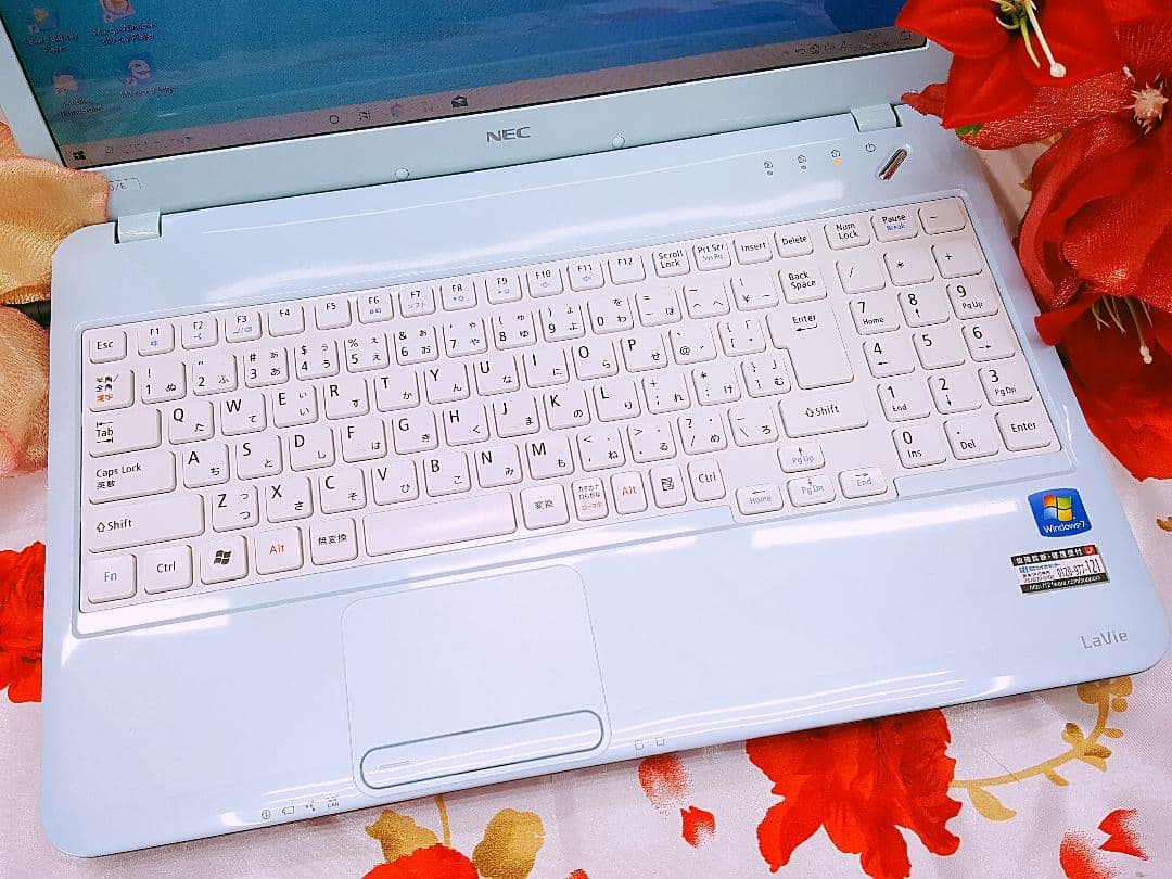 極上品/爆速SSD256GB/テンキー/Win11搭載/DVD焼きソフト