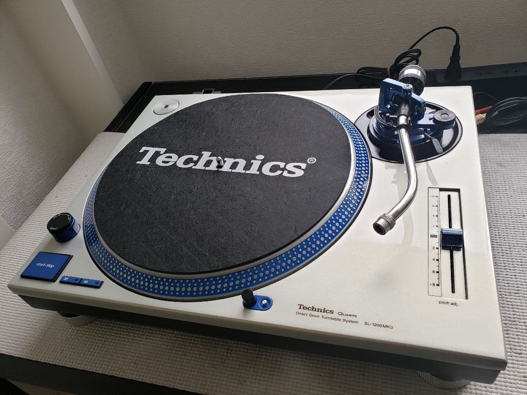 Technics SL-1200 MK3 カスタム Technics SL-1200 MK3 カスタム