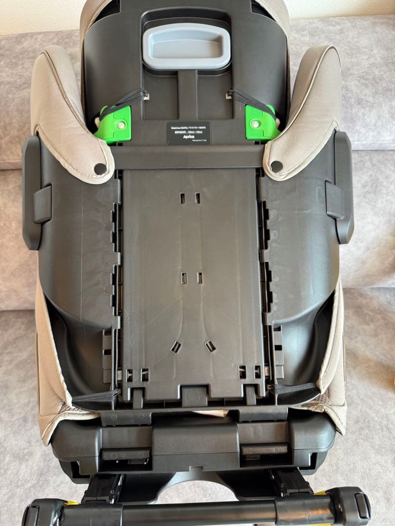 ★超美品★ Aprica ISOFIX AB 車用チャイルドシート グレー