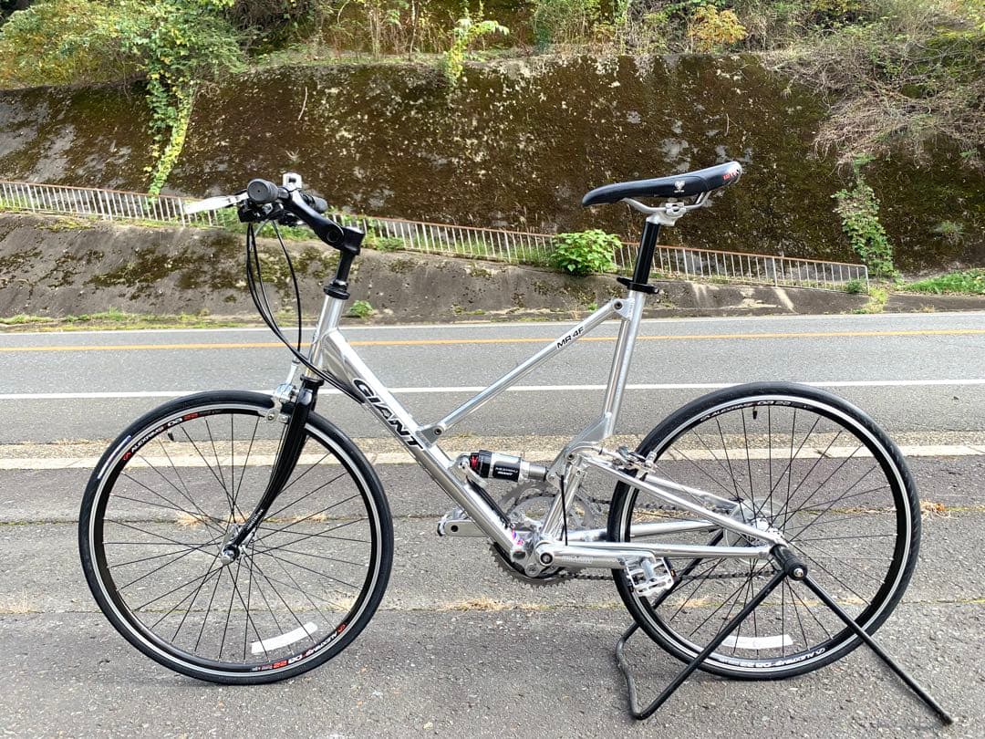 【即乘】送料無料 GIANT ミニベロ MR4F 小径車クロス16速 24インチ