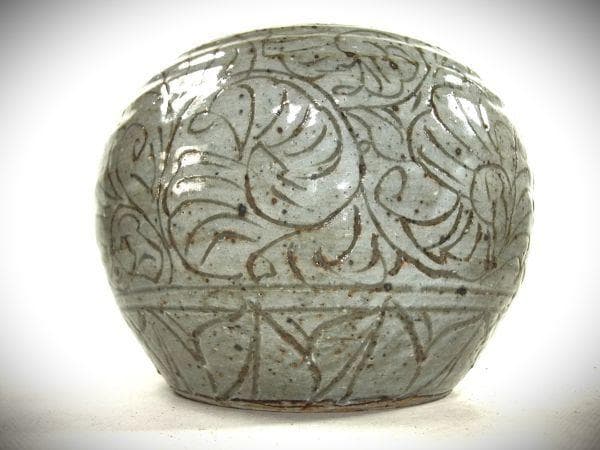 青釉 花模様 水指 陶器 信楽焼 青磁 唐草彫 水指 中郷窯 銘「