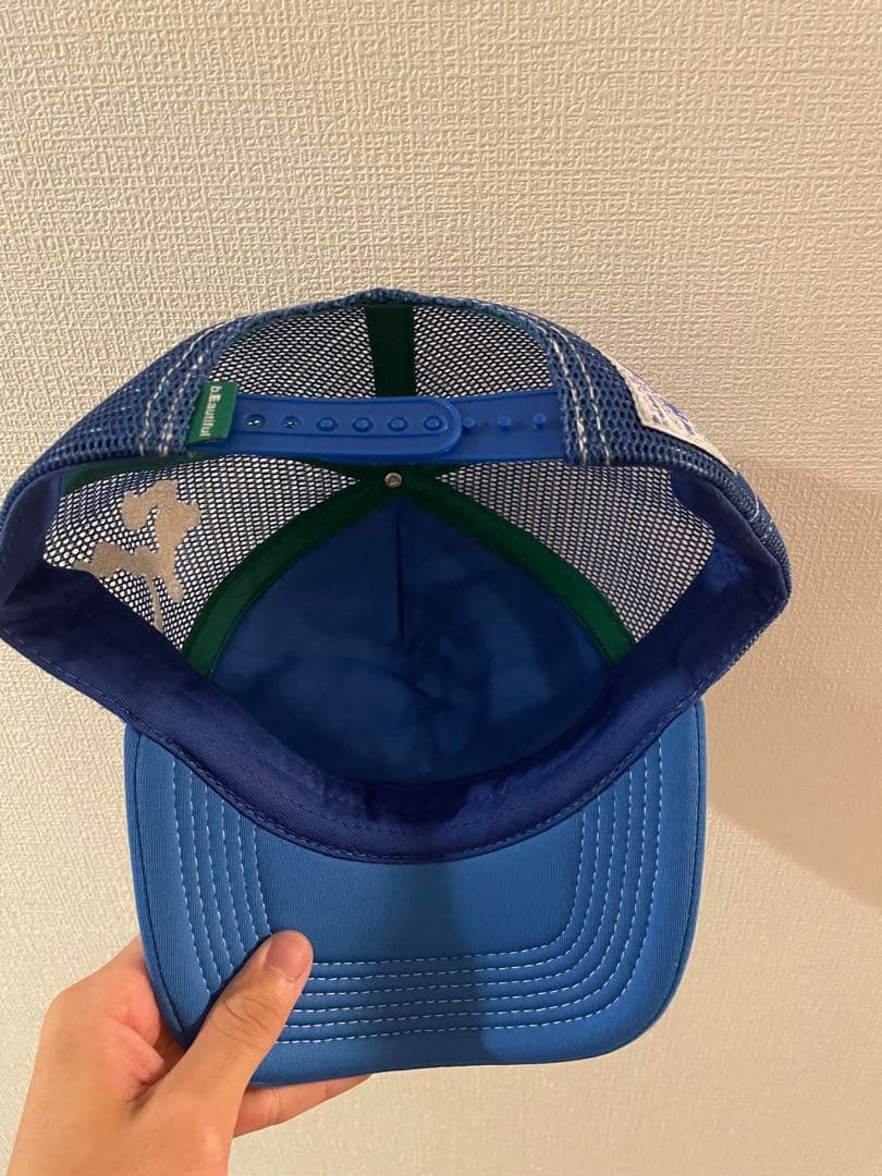 b.Eautiful メッシュキャップ Trucker cap blue