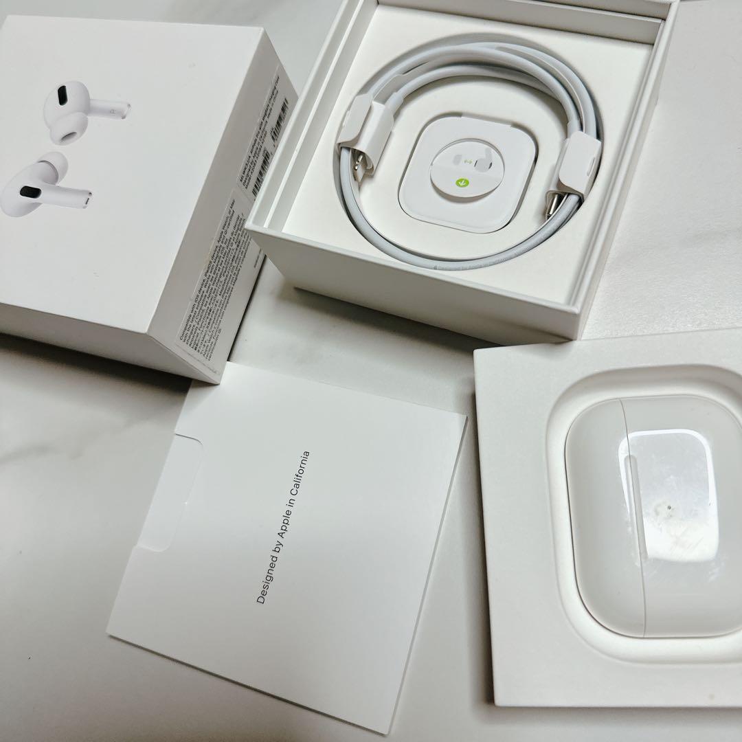 Apple AirPods Pro イヤホン 本体付き左耳のみ右耳無し