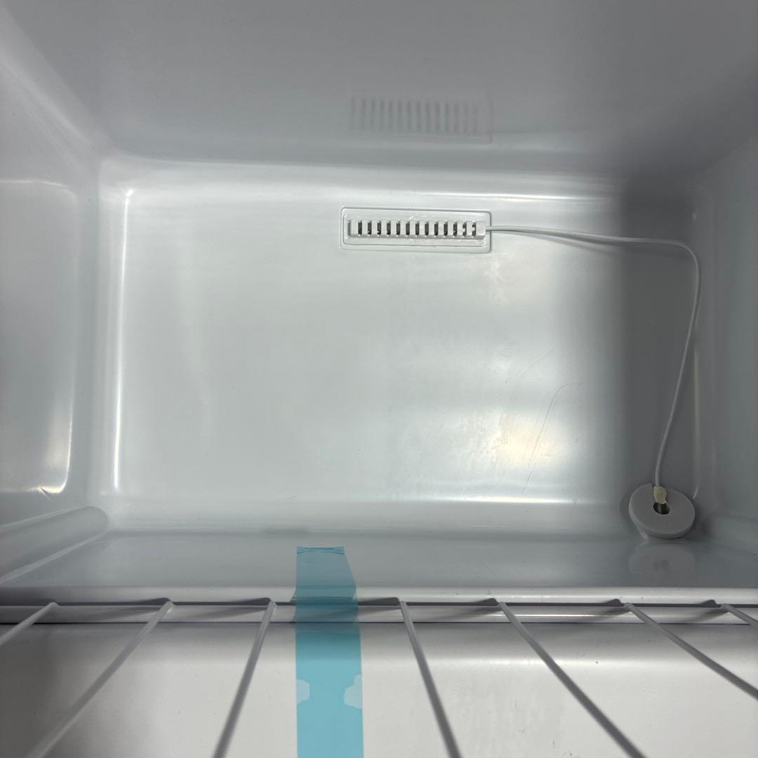 Shi☆美品！家庭用冷凍庫JF033HM01WH