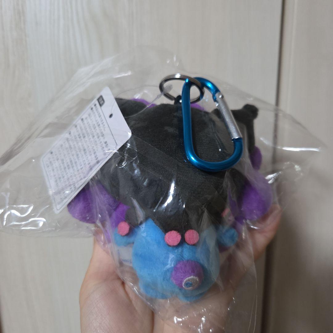 クロミ　ミャクミャク　カラビナ　ぬいぐるみ