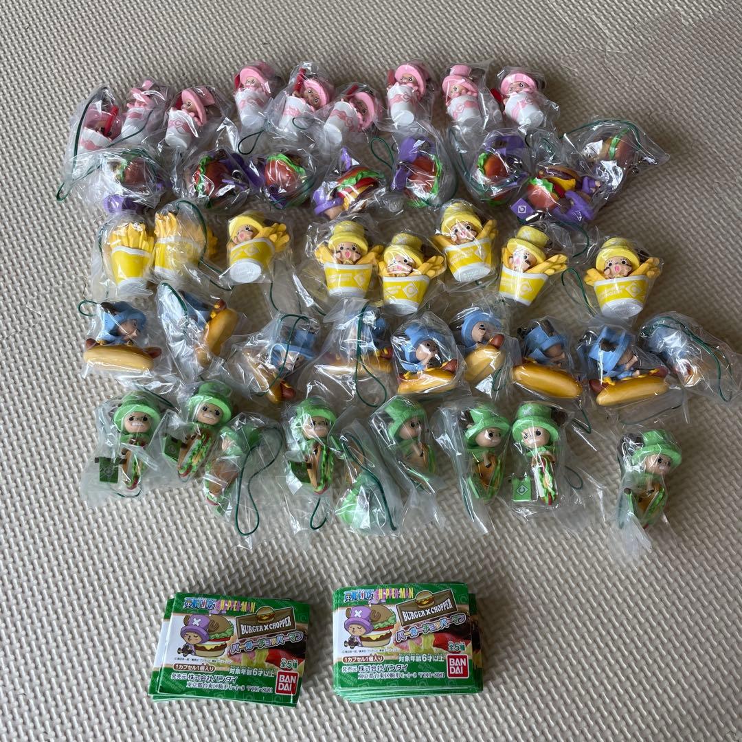 ワンピースバーガーチョッパーマン&ワンピース ネガティブストラップ 70個セット