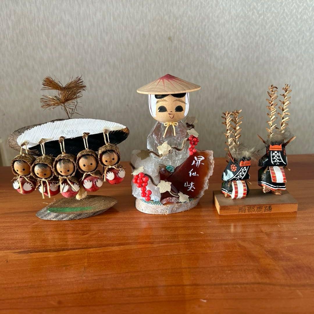 昭和レトロ 伝統的な木製こけし人形 6体 置物 飾り物 まとめ売り