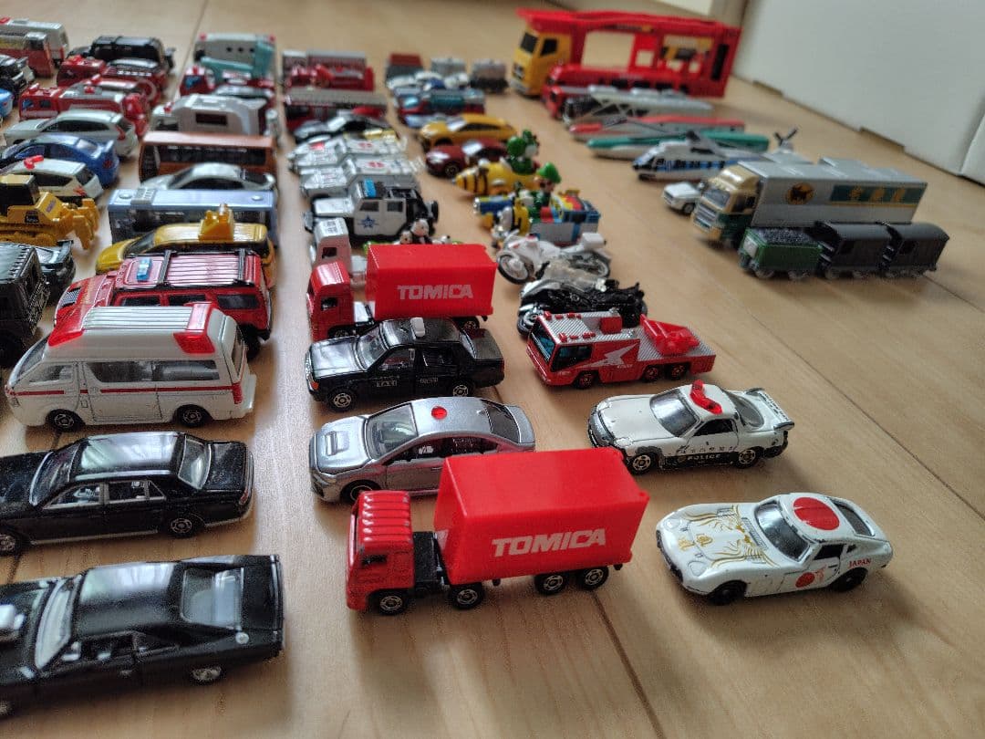 【中古】トミカなどミニカーまとめ売り