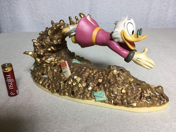 wdcc スクルージーマクダック　a pool of riches