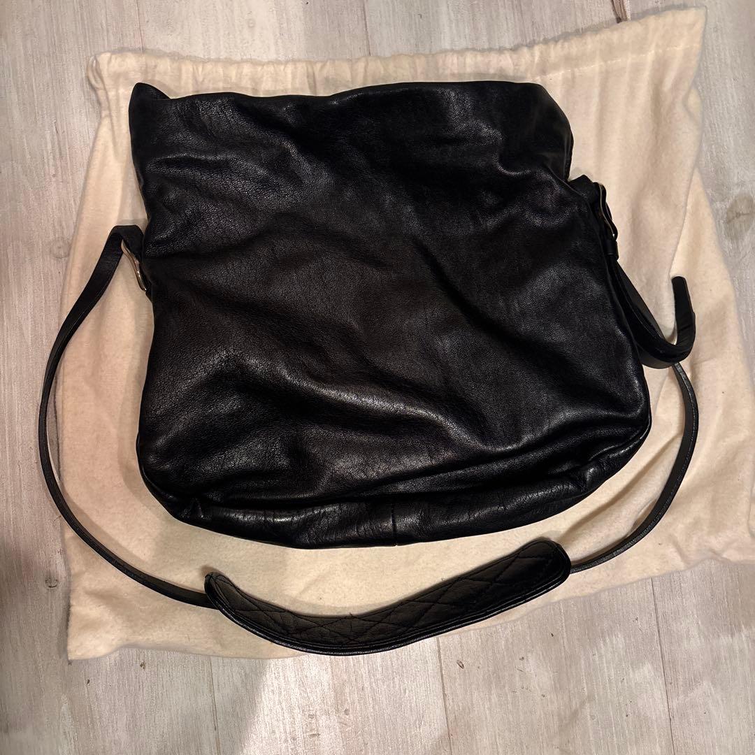 JIMMY CHOO ブラックショルダーバッグ