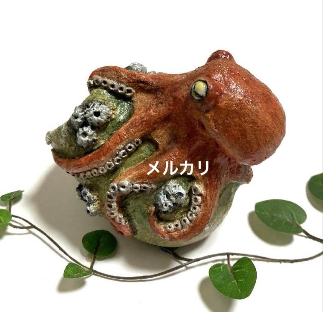 蛸壺からタコ♡運気アップ、縁起物、陶器人形、置物、フィギュア、タコ