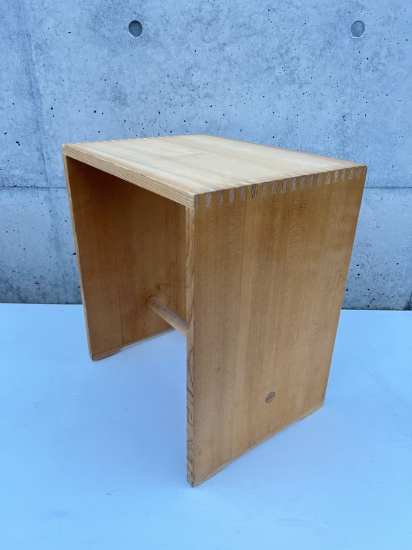 マックスビル MaxBill Ulmer Hocker ウルムスツール 01