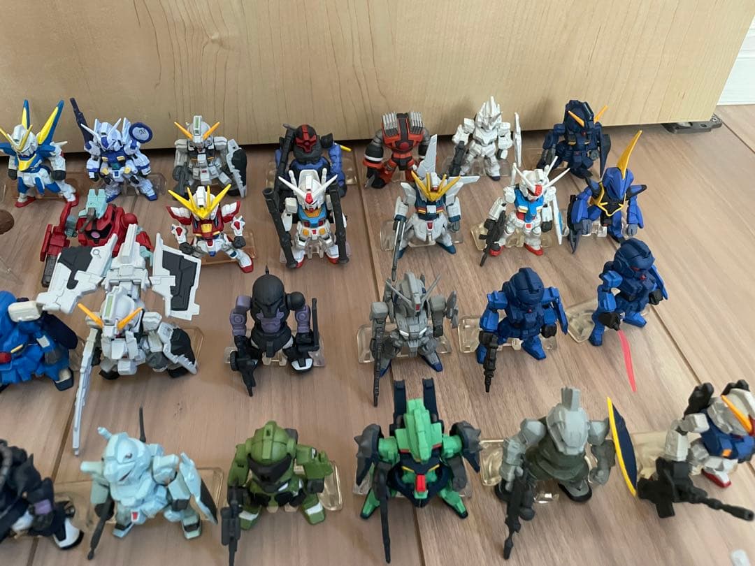 ガンダムコンバージ　約100 体　ジャンク　未開封あり
