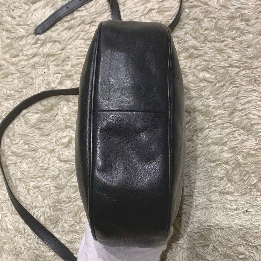 美品✨イルビゾンテ ショルダーバックハーフムーン クロスボディ