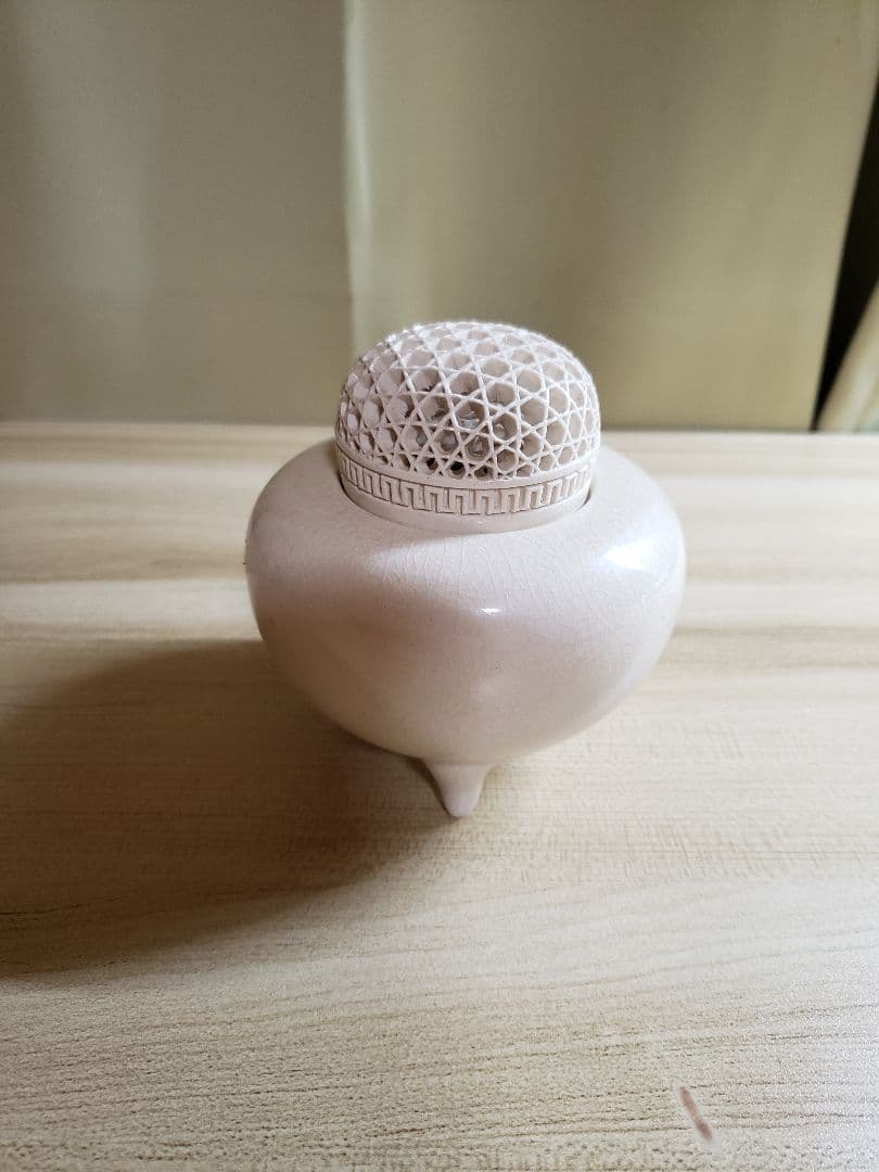 薩摩焼　白磁三足香炉　光石作
