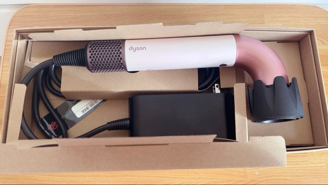 dyson supersonic r ヘアドライヤー ピンク(HD17VLP)