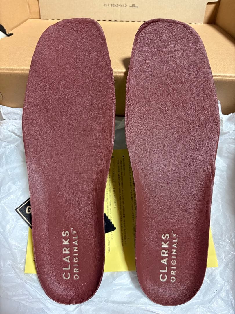 クラークス ワラビーブーツ ゴアテックス　CLARKS GORE-TEX