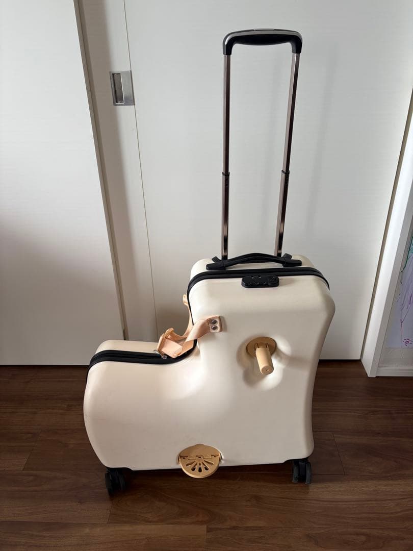 子供が乗れる キャリーケース キッズ トラベルキャリーケース ダイヤル