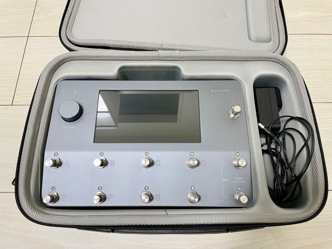 【本日限定 更値下】 QUAD Cortex ギターエフェクター＋専用ケース付き